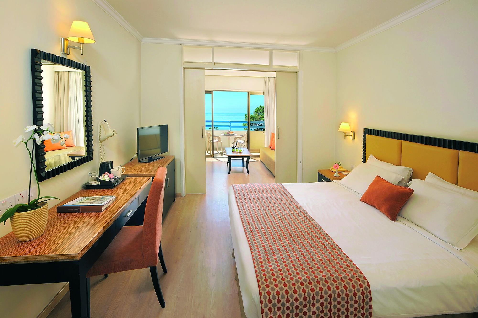 Elias Beach Hotel Limassol Ngoại thất bức ảnh
