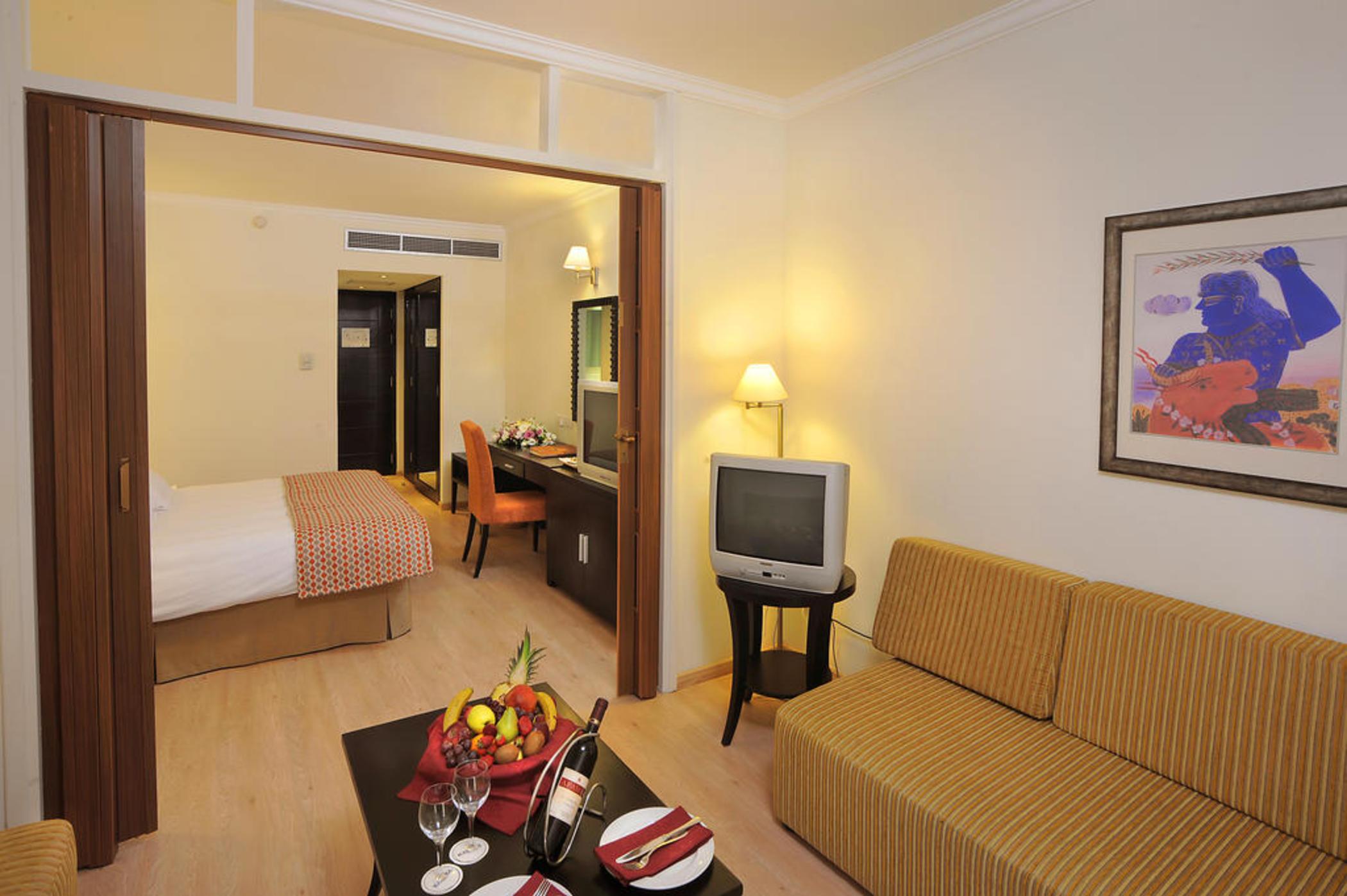 Elias Beach Hotel Limassol Ngoại thất bức ảnh