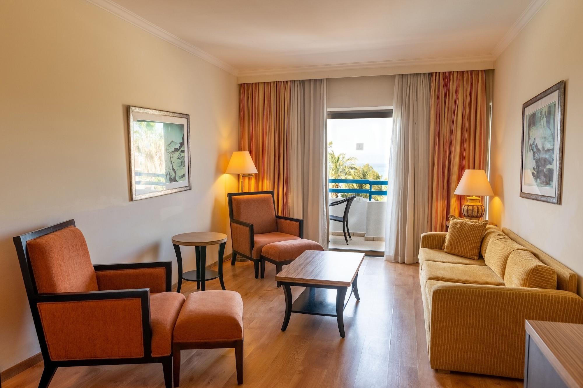 Elias Beach Hotel Limassol Ngoại thất bức ảnh