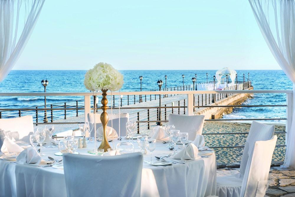 Elias Beach Hotel Limassol Ngoại thất bức ảnh